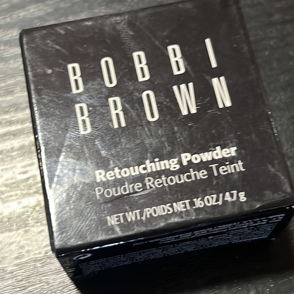 🌙💕Bobbi Brown Peach Retouching Powder - Picture 7 of 8